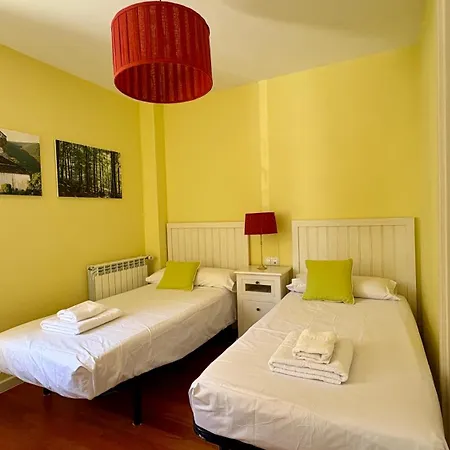 Apto Varellas L Vistas L Wifi L Amplio L Balcon * Sabiñánigo